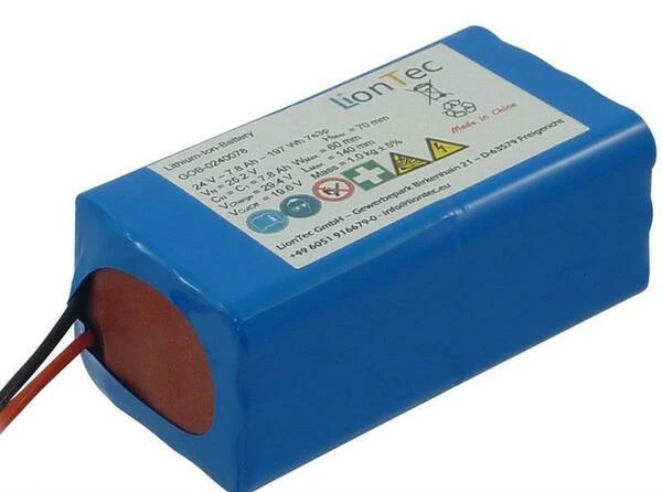 Golf Batterie 25,2 V - 7,8 Ah For Go4Me Golftrolley Incl. Longer Adapter Adapter 1 Golf Batterie 25,2 V - 7,8 Ah For Go4Me Golftrolley Incl. Longer Adapter Adapter